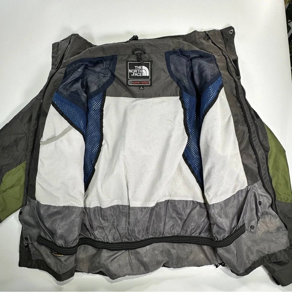 The North Face Gore Tex Summit Series jacket XL green